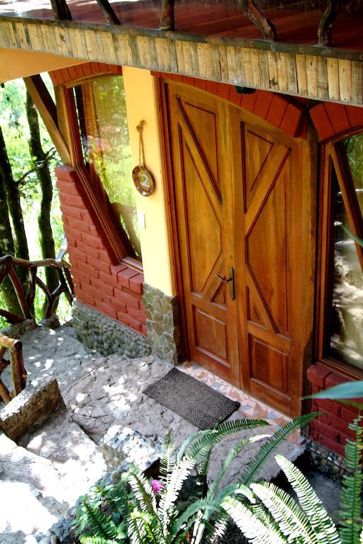 Finca Chamanapamba Guest House Banos  Room photo